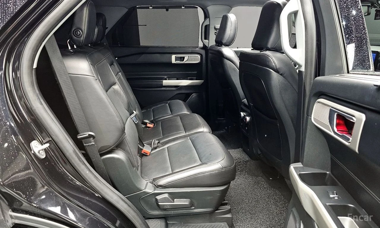 Ford Explorer 2.3 LIMITED 4x4* DISTRONIC* 360* ПОДГРЕВ* ОБДУХ* , снимка 12 - Автомобили и джипове - 55538895