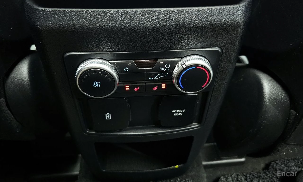 Ford Explorer 2.3 LIMITED 4x4* DISTRONIC* 360* ПОДГРЕВ* ОБДУХ* , снимка 13 - Автомобили и джипове - 55538895