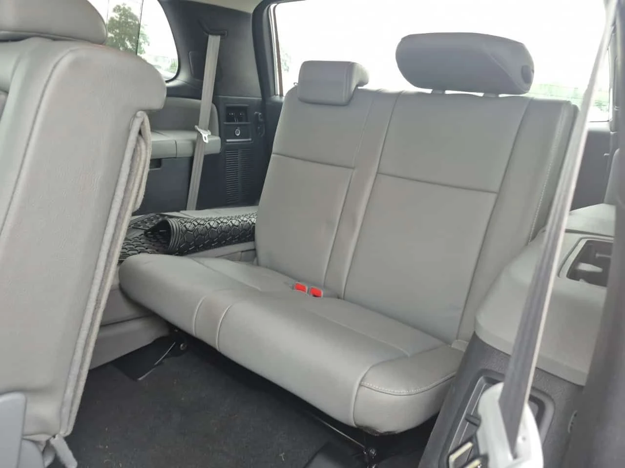 Toyota Sequoia * LIMITED * 4WD * CARFAX * , снимка 13 - Автомобили и джипове - 55598221