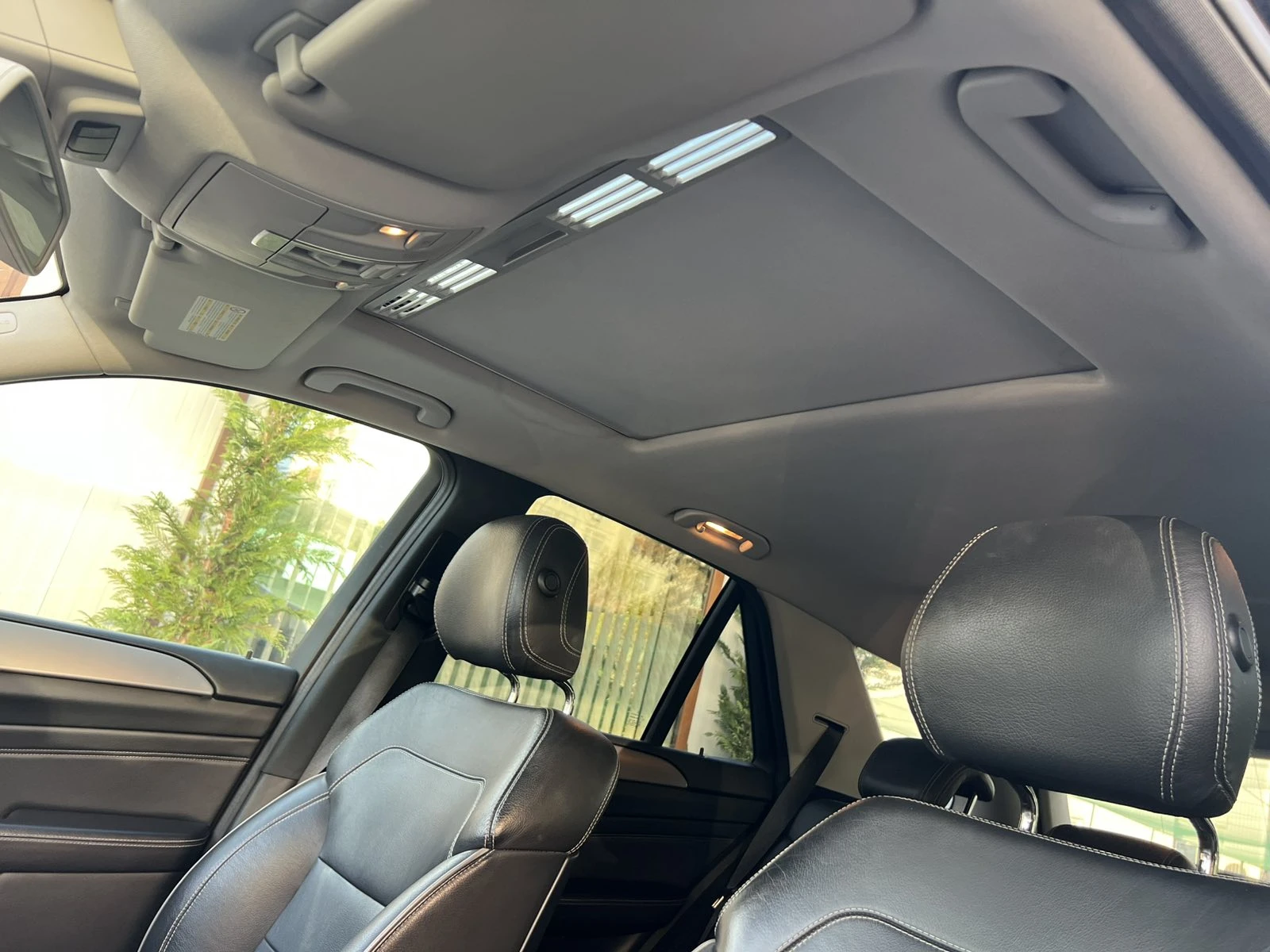 Mercedes-Benz ML 350 BLUETEC 4MATIC, снимка 9 - Автомобили и джипове - 56599402