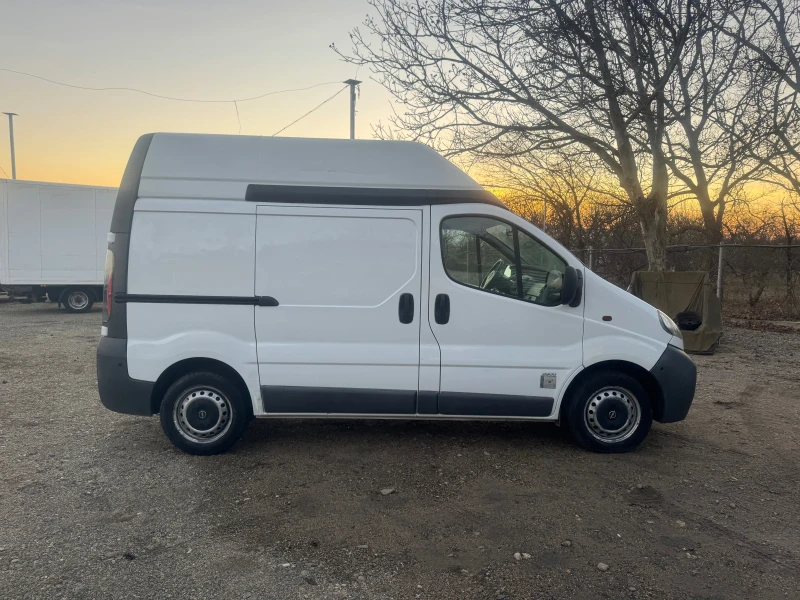 Opel Vivaro 2.5CDTI 119000km.100%, снимка 3 - Бусове и автобуси - 48122295