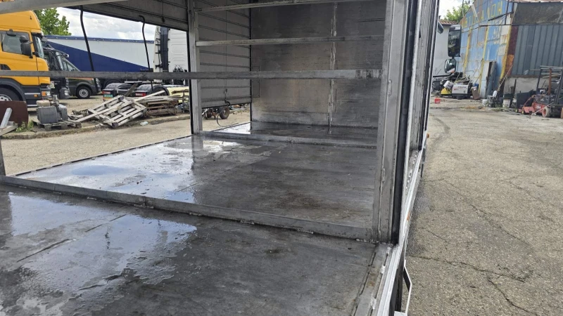 Mercedes-Benz Atego 815 / евро 3 / общо тегло 8600 кг, снимка 10 - Камиони - 50219954