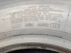 Гуми, снимка 9