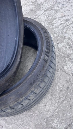 Гуми Летни 245/40R19, снимка 3