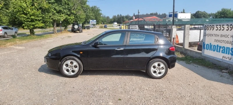 Alfa Romeo 147 1.6i TwinSpark, снимка 2 - Автомобили и джипове - 41596081