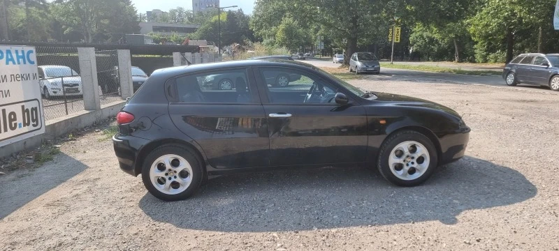 Alfa Romeo 147 1.6i TwinSpark, снимка 4 - Автомобили и джипове - 41596081