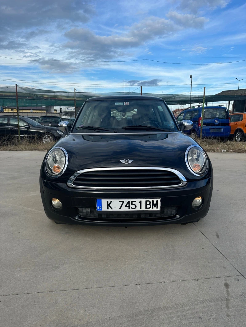 Mini One, снимка 1 - Автомобили и джипове - 47900464