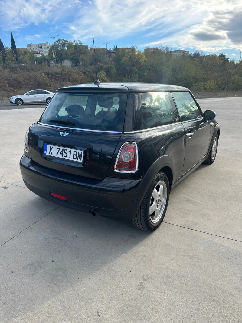 Mini One, снимка 6 - Автомобили и джипове - 47900464