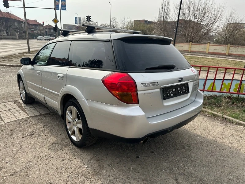 Subaru Outback 3.0-H6-ЕДИН СОБСТВЕНИК-FULL SERVICE, снимка 3 - Автомобили и джипове - 44532376