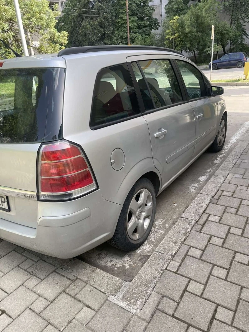 Opel Zafira, снимка 2 - Автомобили и джипове - 46347289