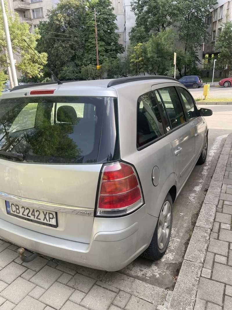 Opel Zafira, снимка 3 - Автомобили и джипове - 46347289