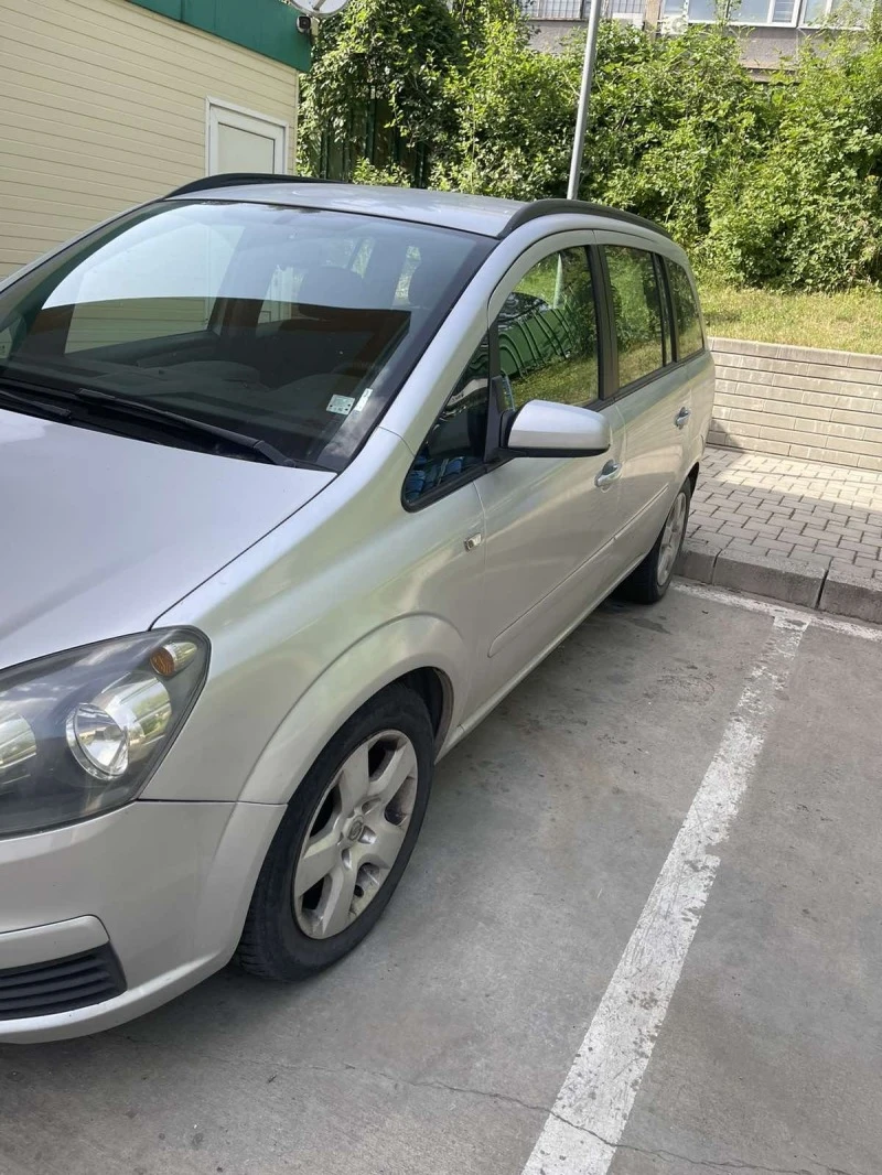 Opel Zafira, снимка 4 - Автомобили и джипове - 46347289