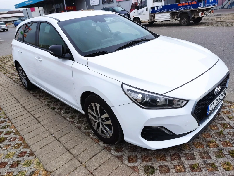 Hyundai I30 I30 SW, снимка 2 - Автомобили и джипове - 47424963