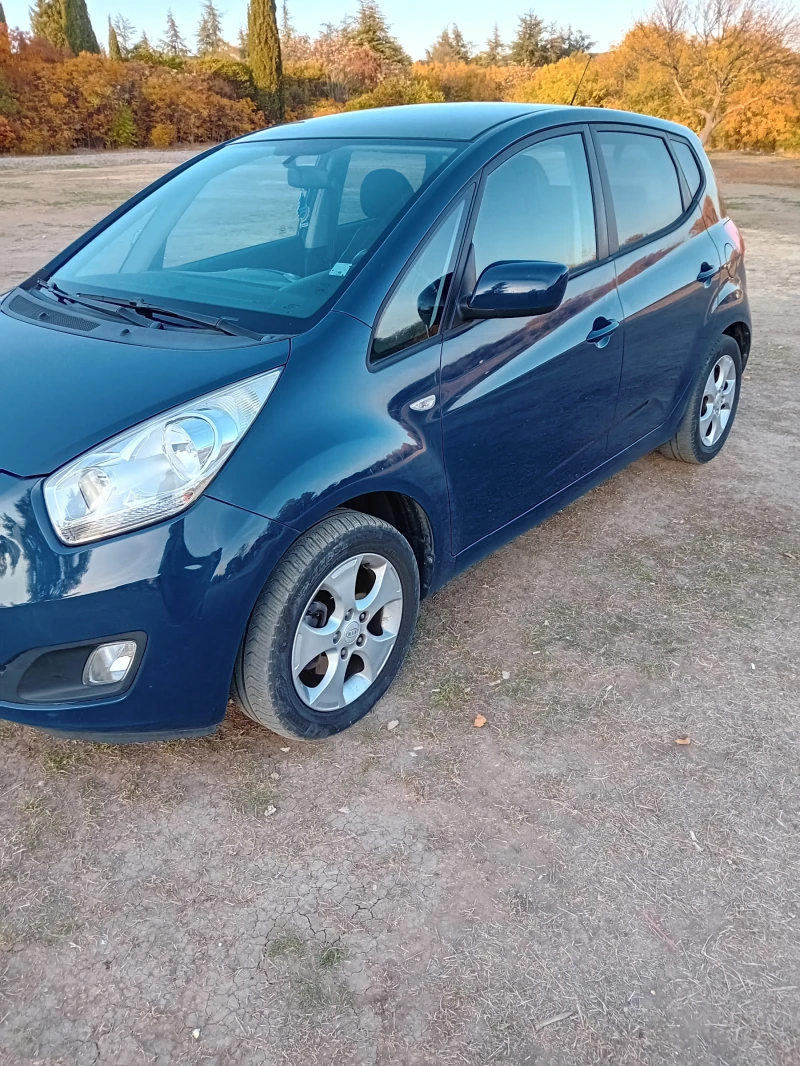 Kia Venga 1, 4I ГАЗ/БЕНЗИН, снимка 4 - Автомобили и джипове - 48223876