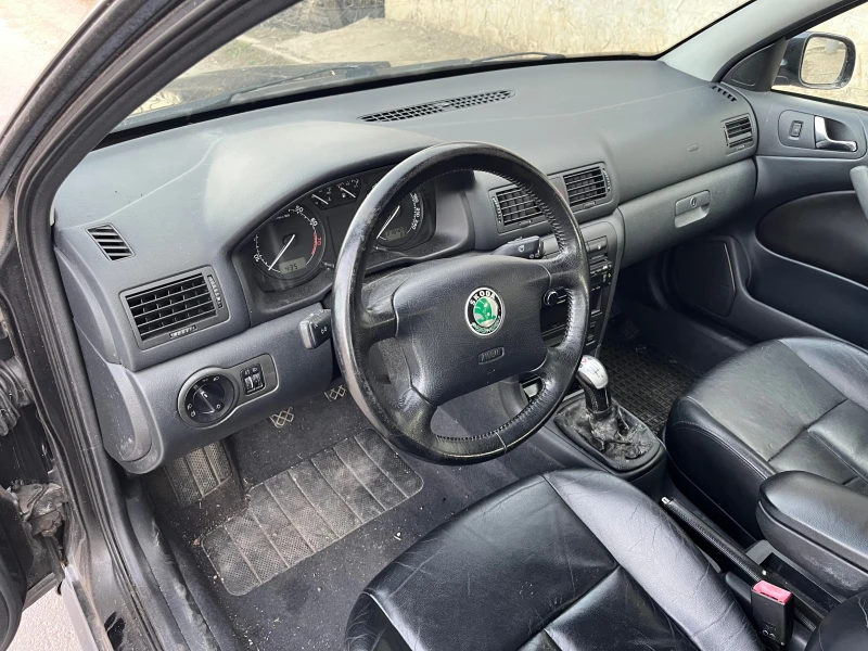 Skoda Octavia 1.8Т 4Х4 ARX, снимка 10 - Автомобили и джипове - 49512251