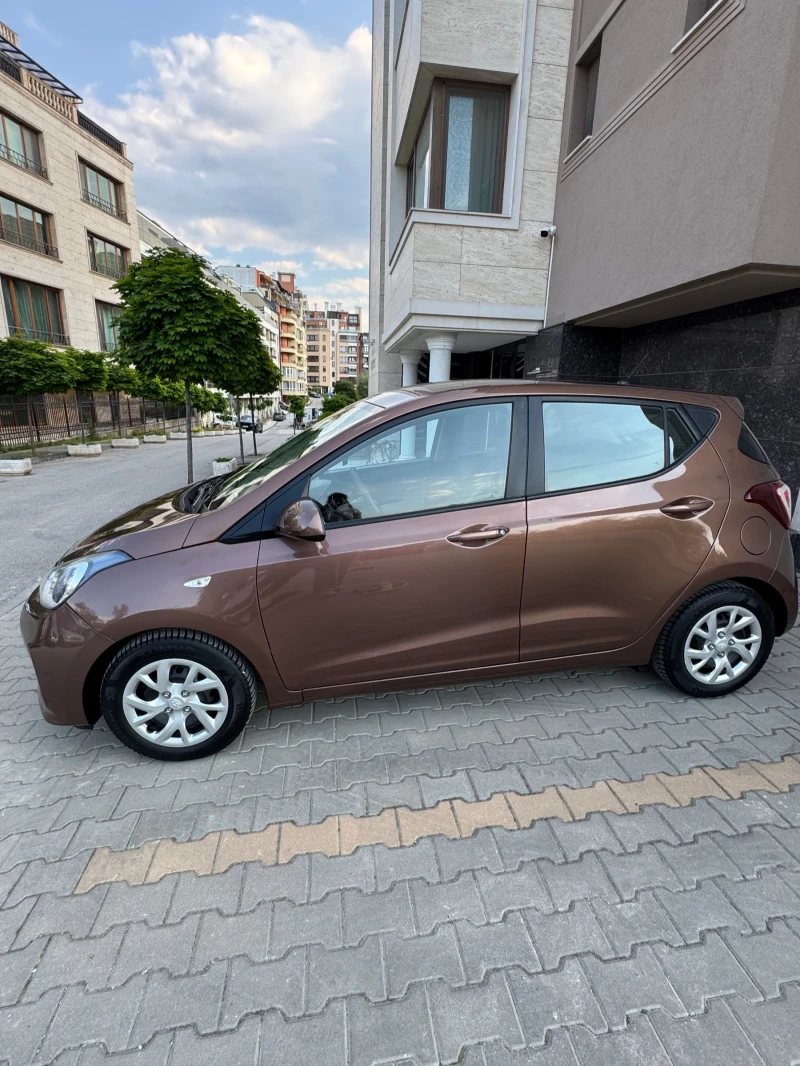 Hyundai I10, снимка 2 - Автомобили и джипове - 52311665