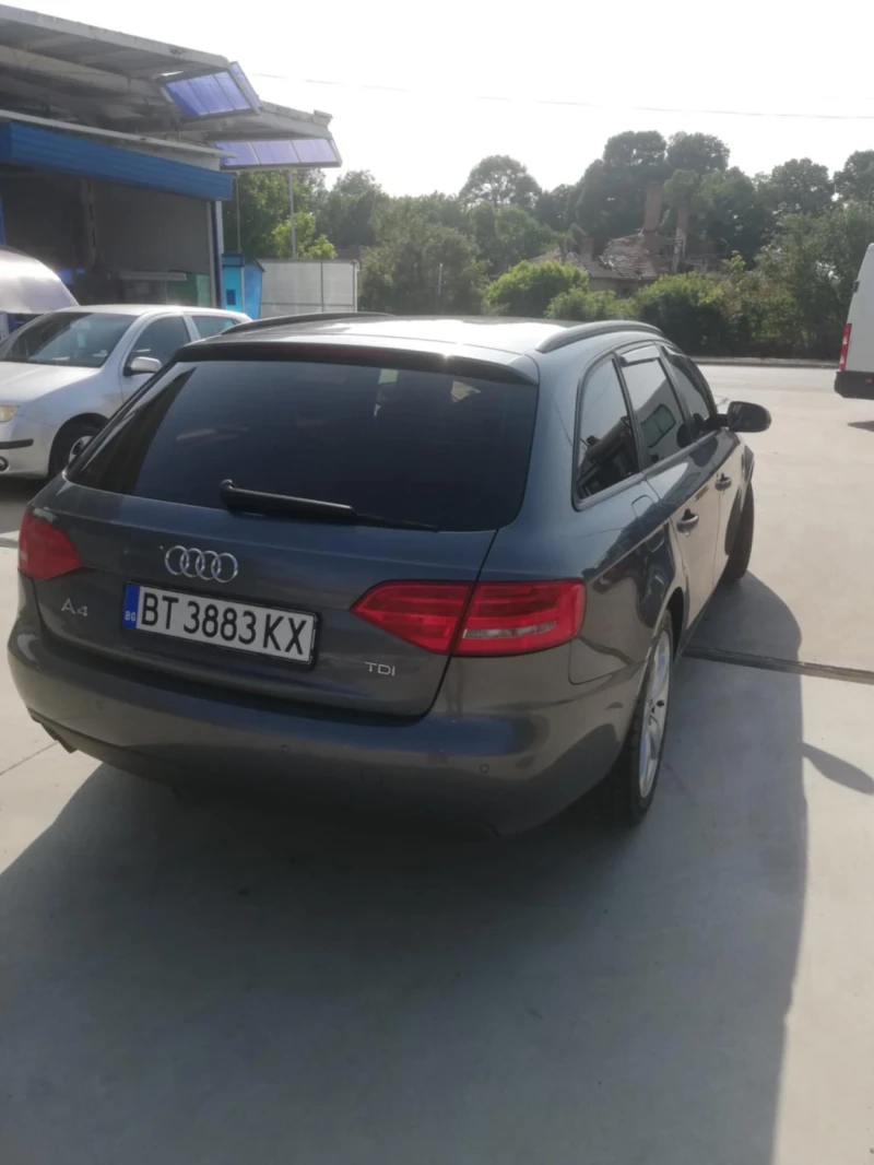 Audi A4, снимка 3 - Автомобили и джипове - 52281105