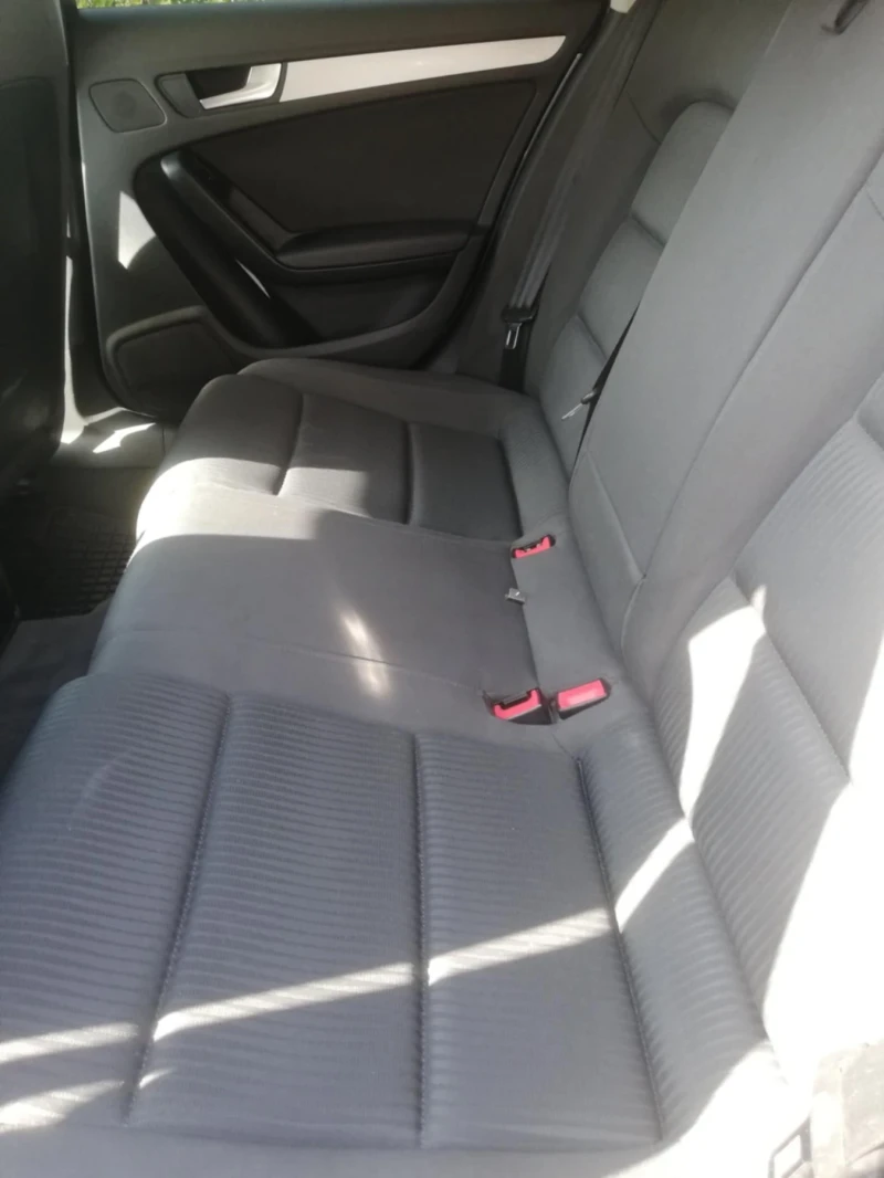 Audi A4, снимка 8 - Автомобили и джипове - 52281105