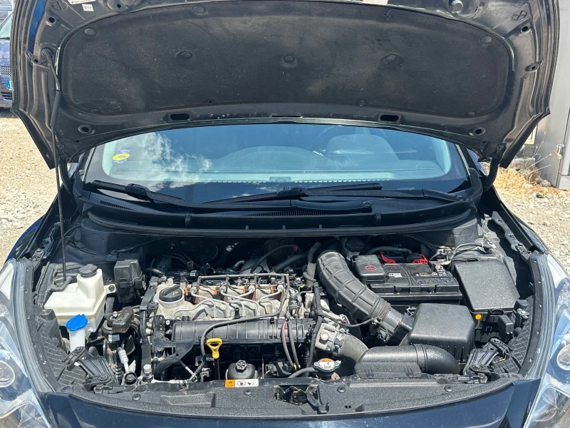 Hyundai I30 1.4CDTI 90ps, снимка 14 - Автомобили и джипове - 52570709