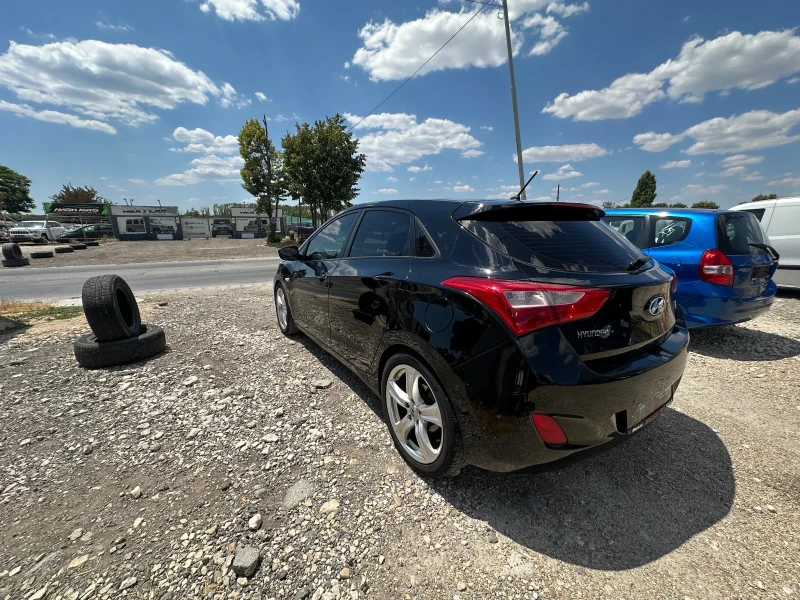 Hyundai I30 1.4CDTI 90ps, снимка 6 - Автомобили и джипове - 52570709