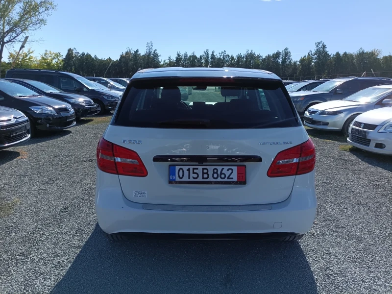 Mercedes-Benz B 200 Ngt, снимка 7 - Автомобили и джипове - 52013297
