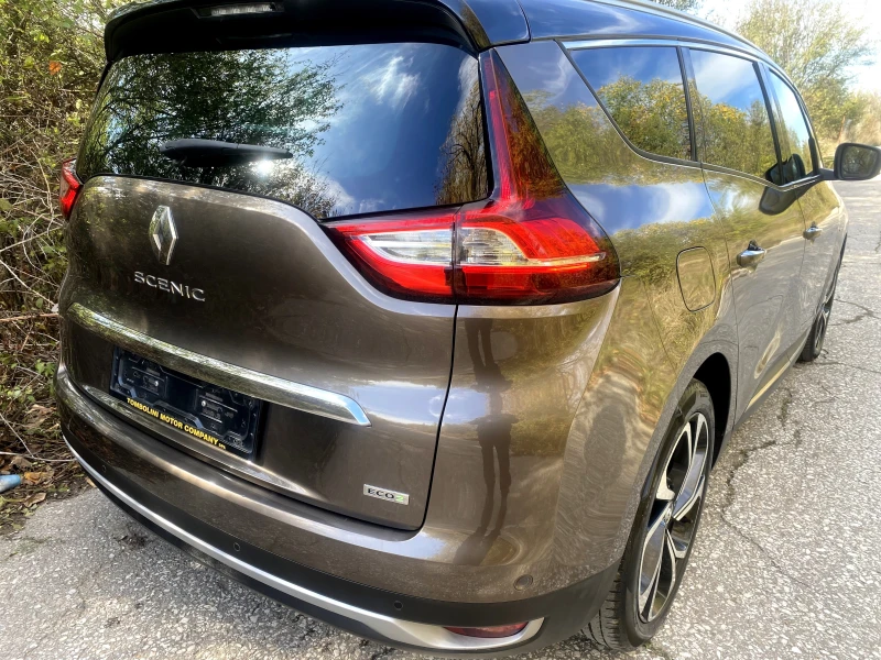 Renault Scenic dCi Energy Bose FULL MAXX, снимка 4 - Автомобили и джипове - 52247383