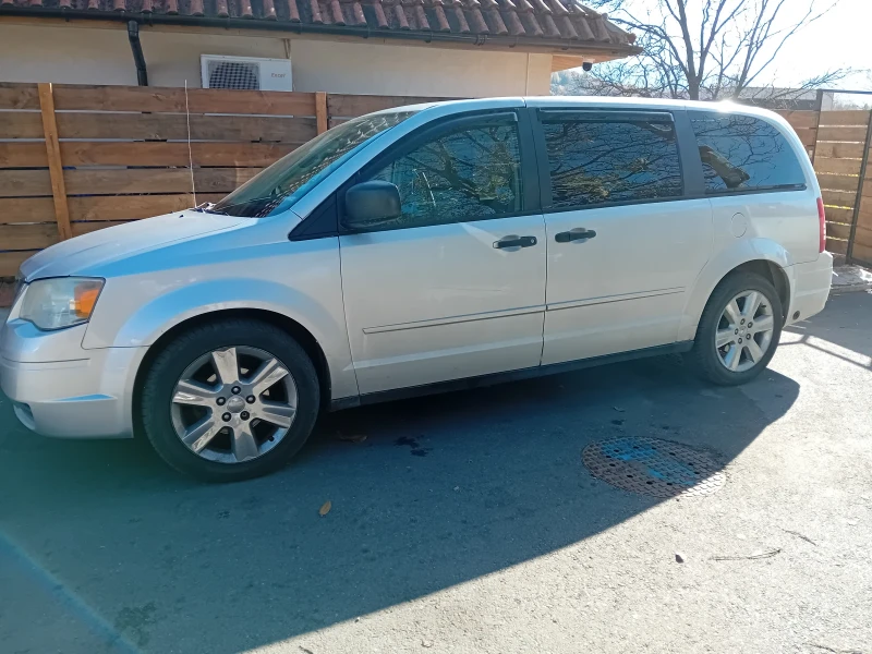 Chrysler Gr.voyager Town &country , снимка 2 - Автомобили и джипове - 52264148