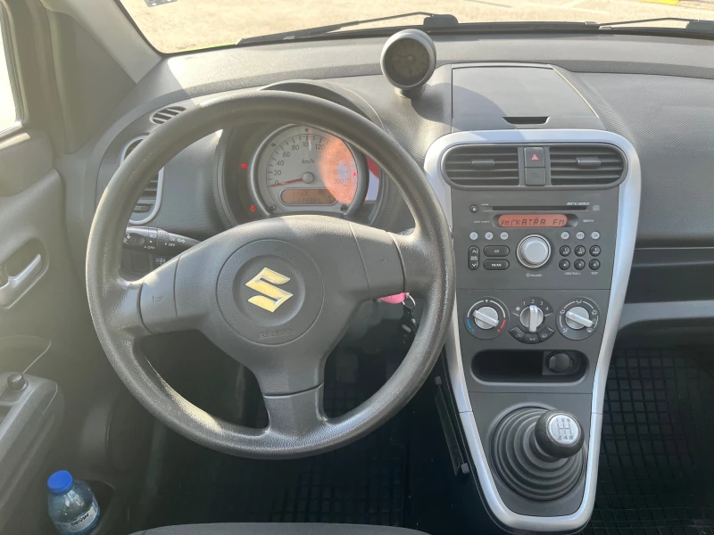 Suzuki Splash 1.0 Топ Състояние!!!, снимка 12 - Автомобили и джипове - 52729883