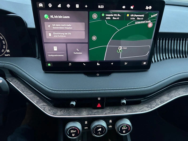 Skoda Superb 2.0 TDI L&K COMBI DSG CANTON MATRIX, снимка 11 - Автомобили и джипове - 52683534