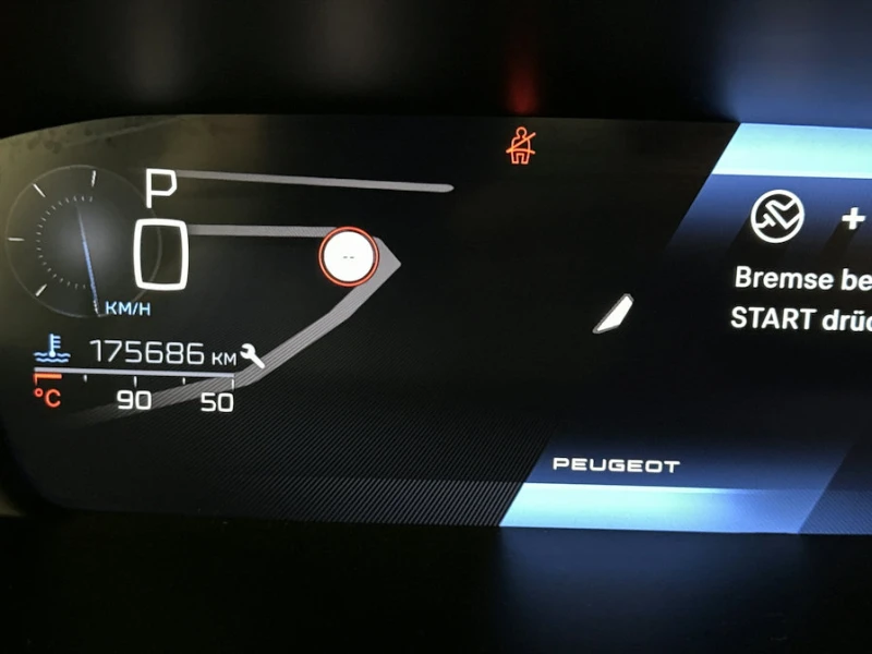 Peugeot 308 Allure от дилър с история, снимка 10 - Автомобили и джипове - 53189161