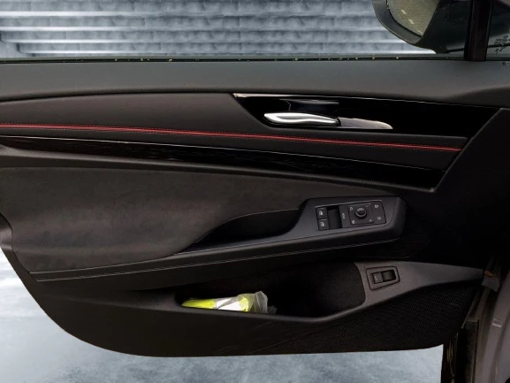 VW ID.7 86 kWh 4Motion = GTX = e-Sound �������� | Mobile.bg � ����������� 4