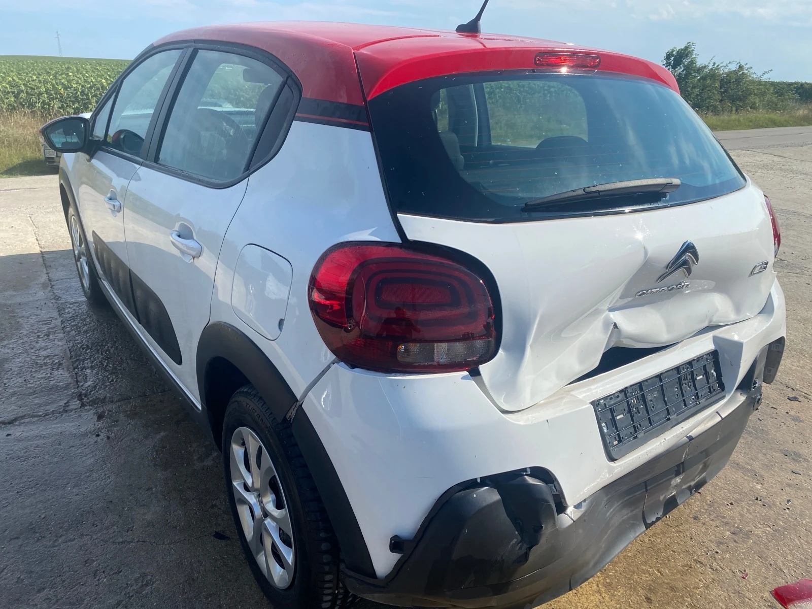 Citroen C3 1.2i - изображение 6