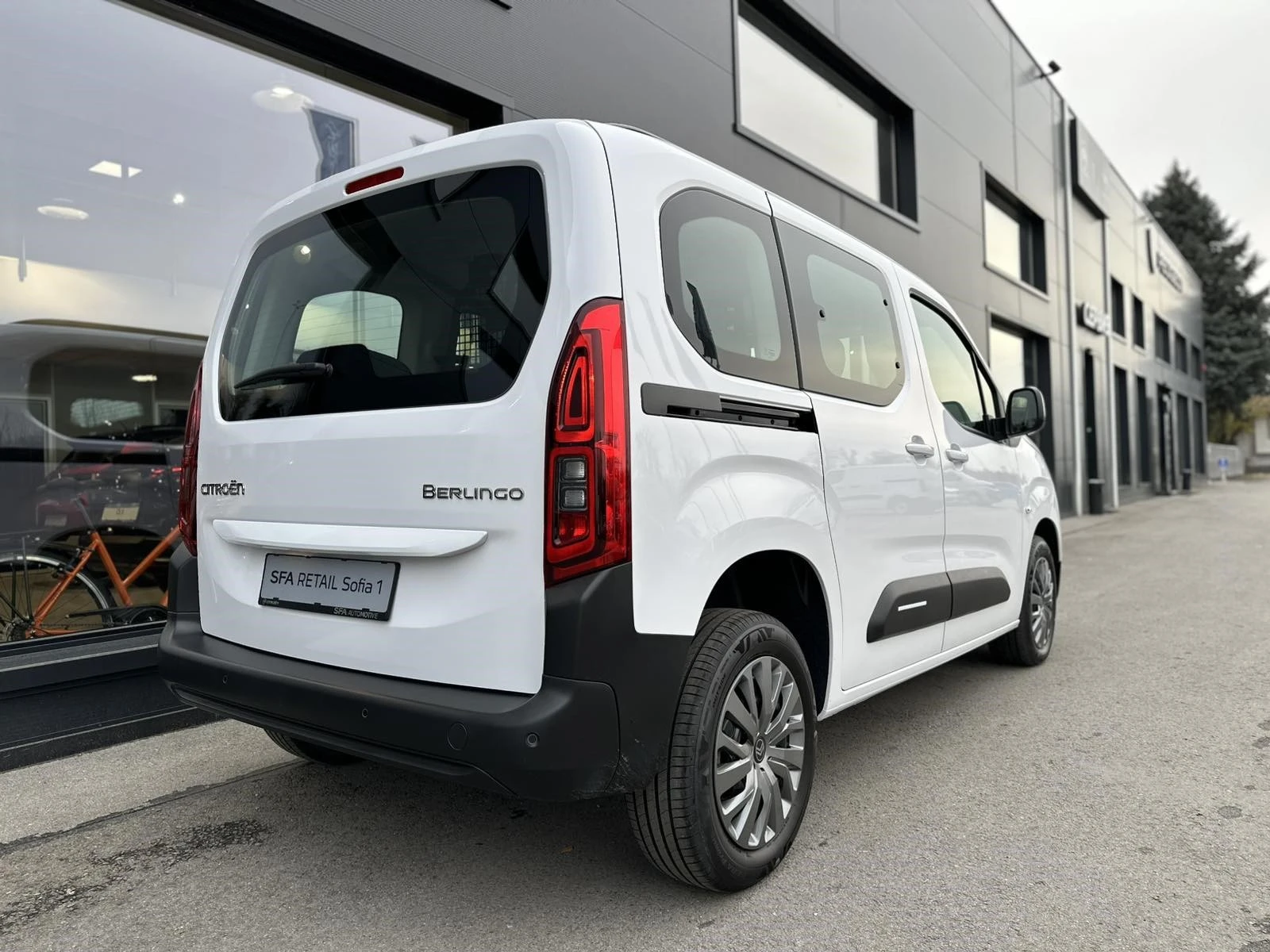 Citroen Berlingo MCA MPV M Feel 1.5 BlueHDI 102 BVM6 S&S E6.4 N1 - изображение 3