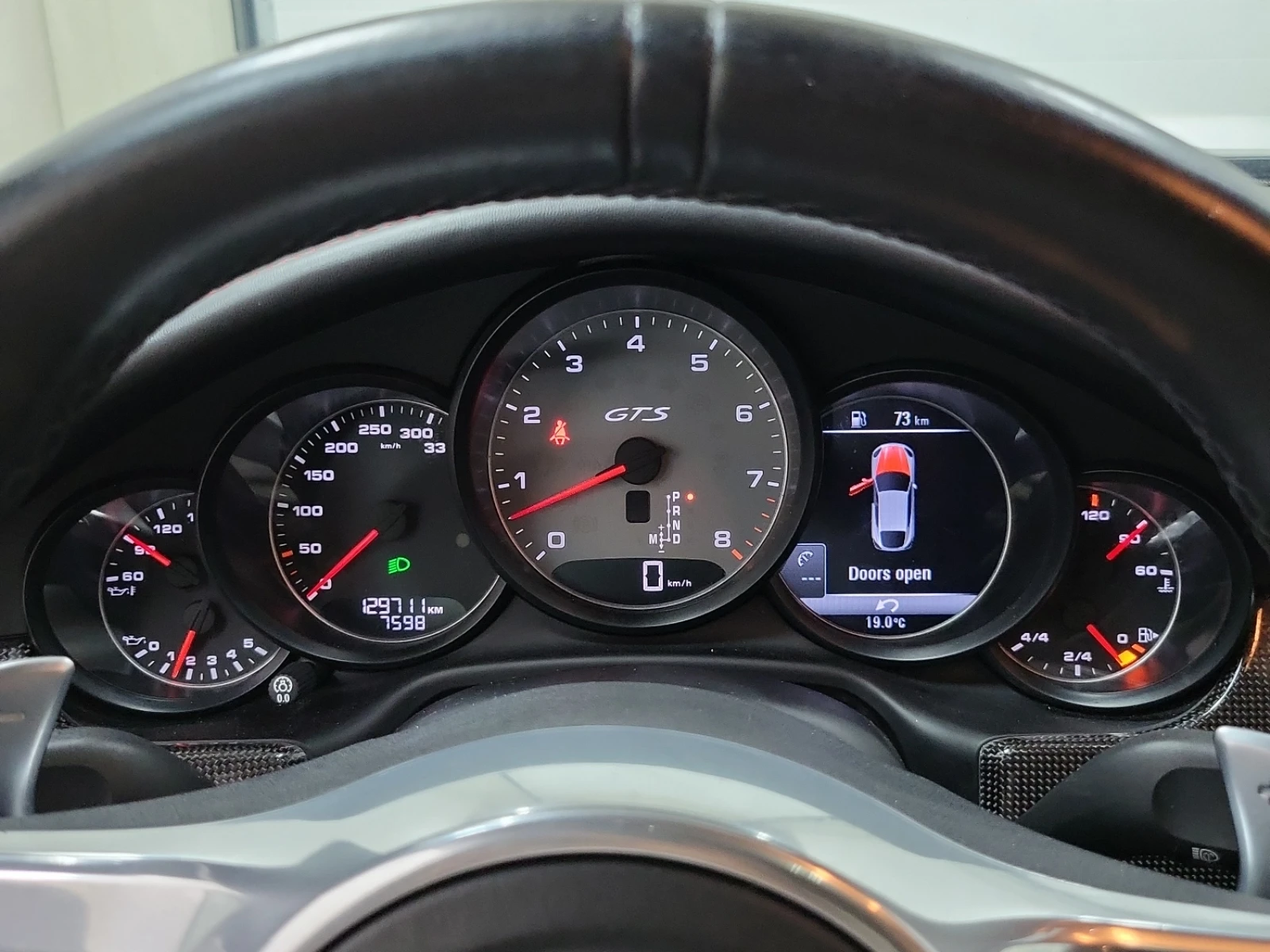 Porsche Panamera * GTS * * АвтоКредит - изображение 10