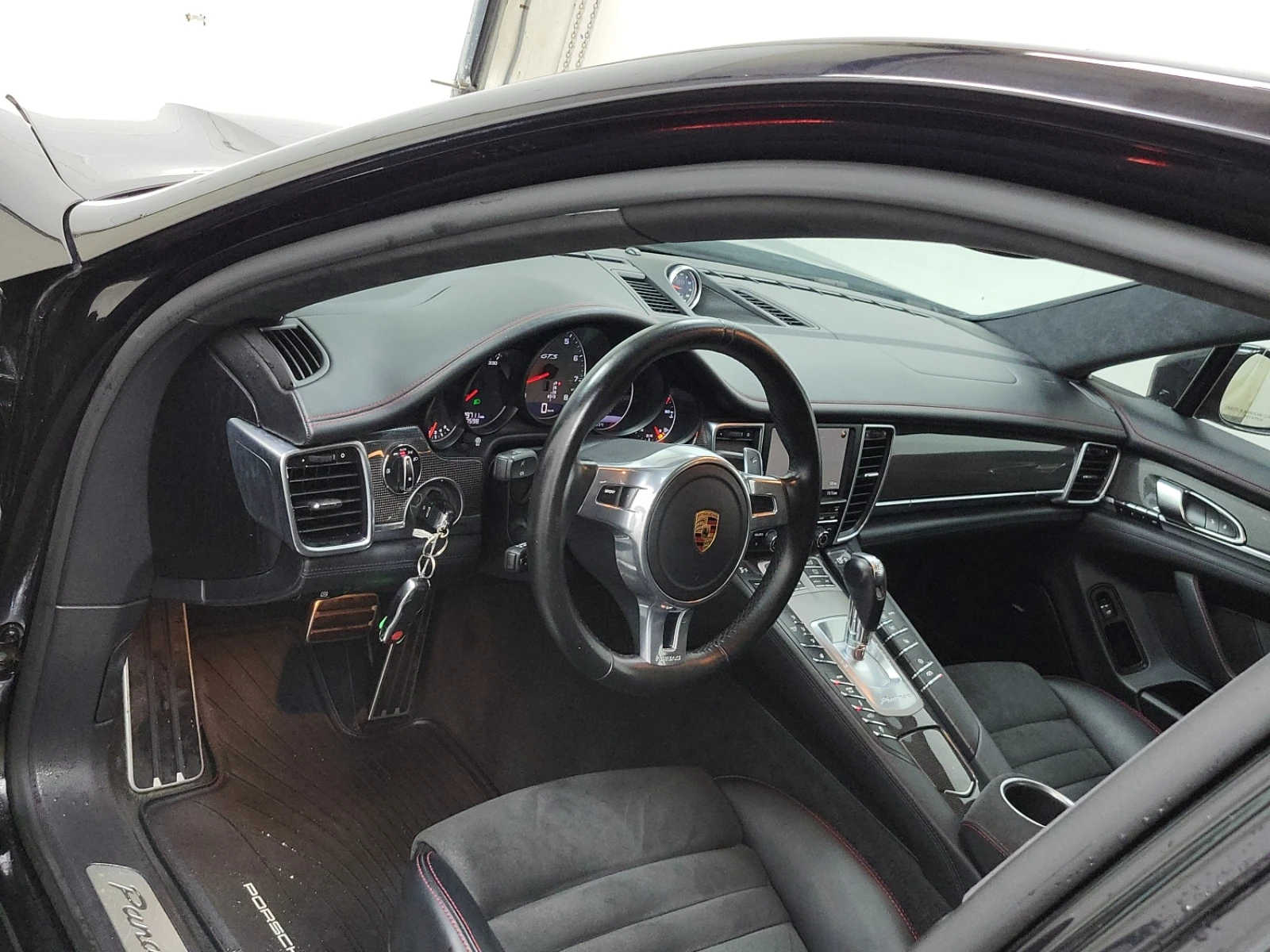 Porsche Panamera * GTS * * АвтоКредит - изображение 9