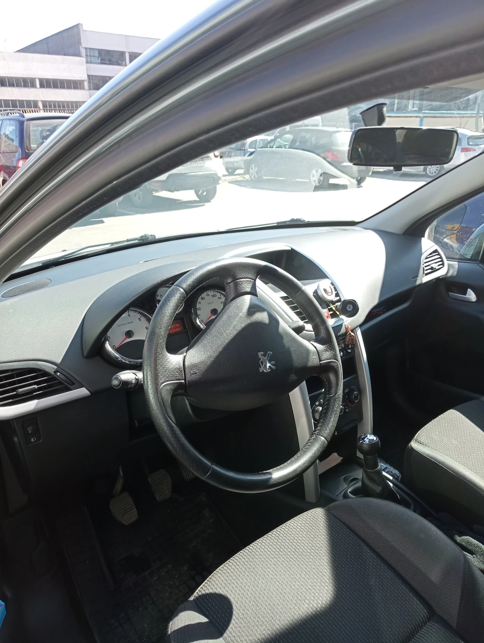 Peugeot 207  - изображение 8
