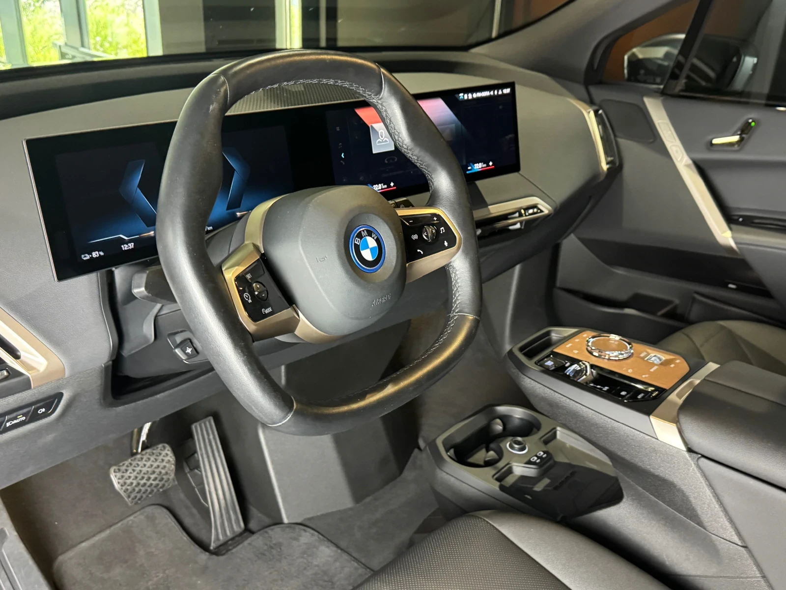 BMW iX 50 xDrive - изображение 5