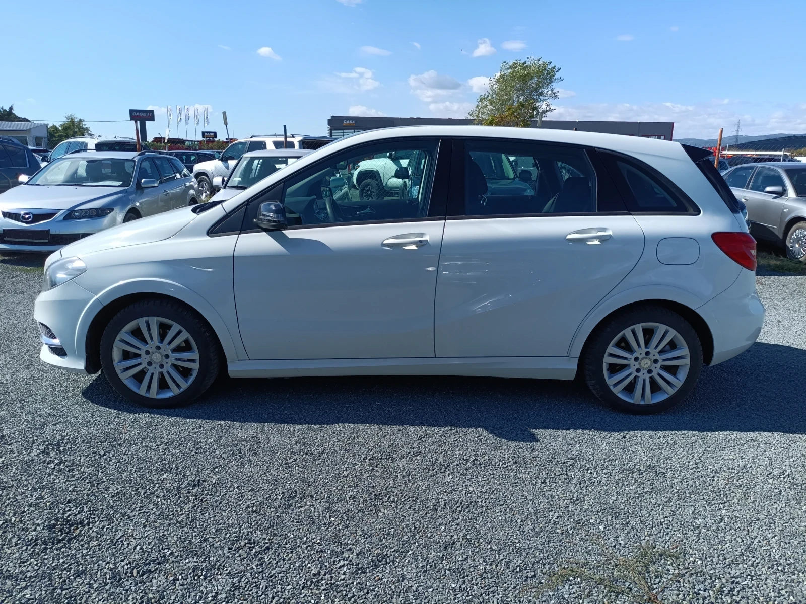 Mercedes-Benz B 200  - изображение 9
