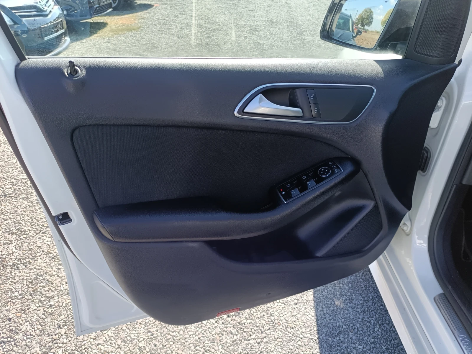 Mercedes-Benz B 200  - изображение 10