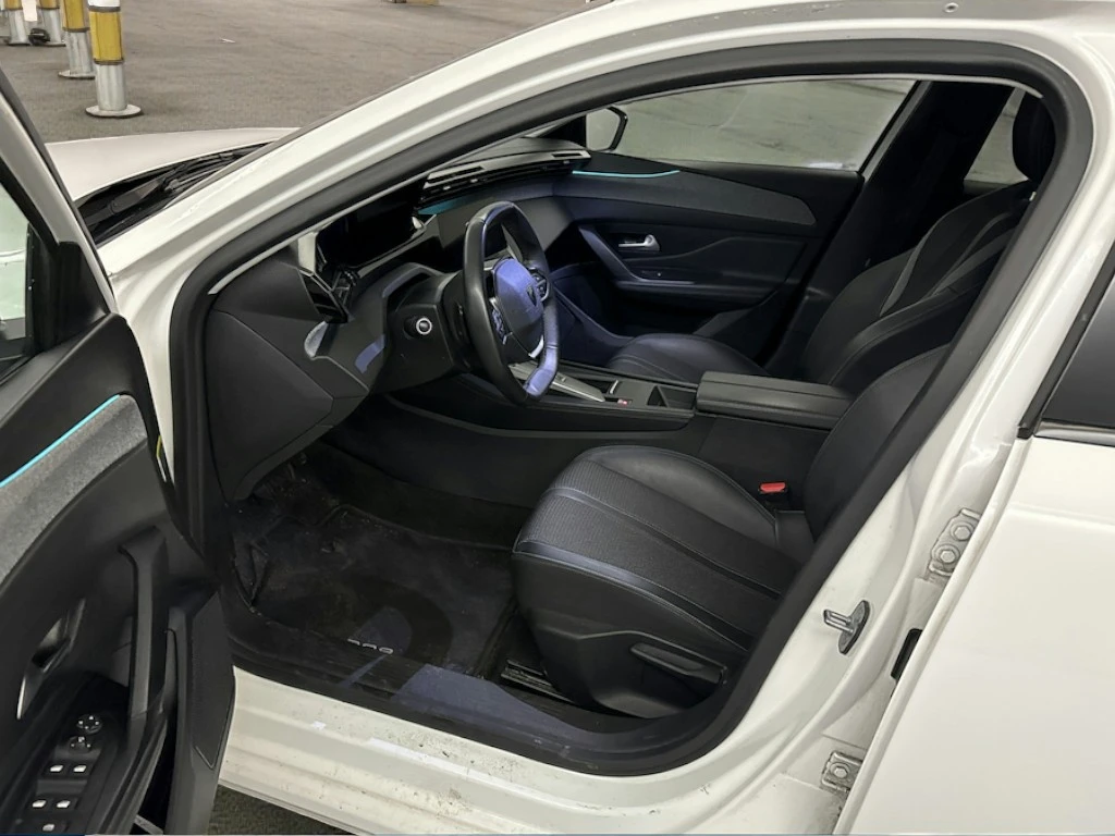 Peugeot 308 Allure от дилър с история - изображение 5