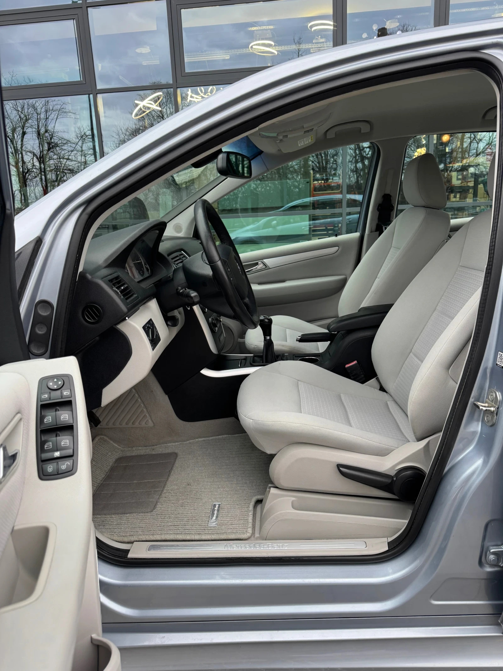 Mercedes-Benz B 180 2.0CDI 159215kм!!Един собственик! - изображение 8