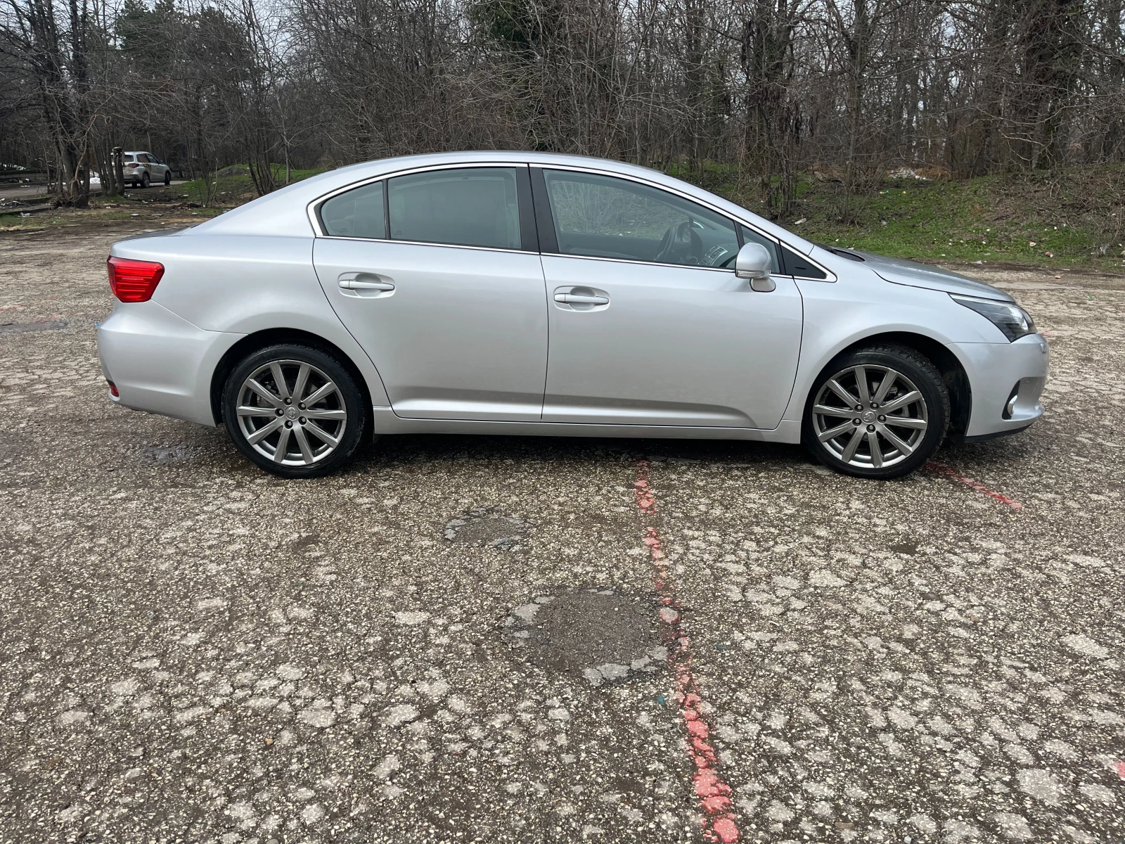 Toyota Avensis 1.8 Touring | Mobile.bg � ����������� 6