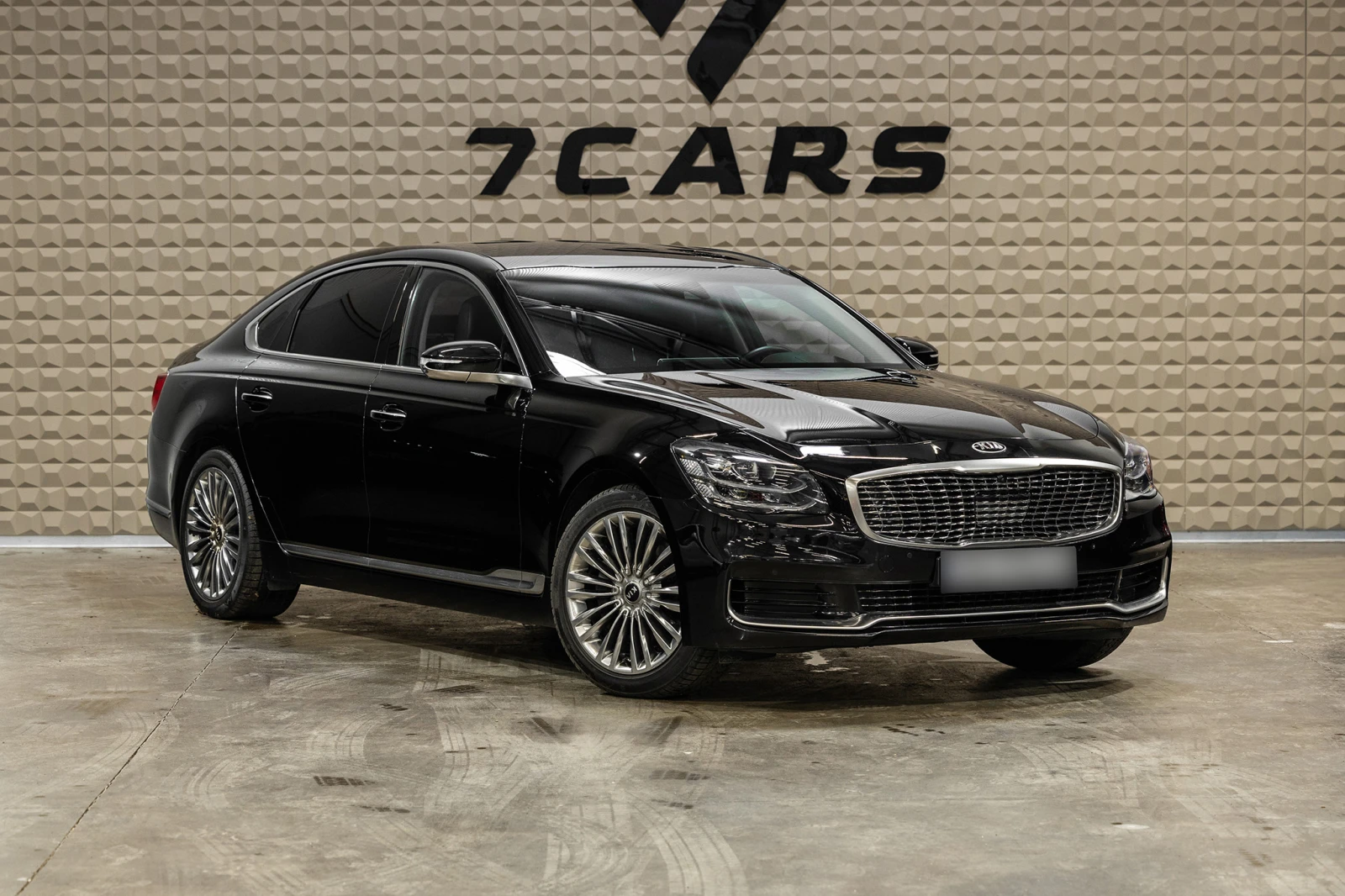 Kia K9 * Distronic* Head-Up* 360camera* Подгрев/обдухване, снимка 3 - Автомобили и джипове - 53785972