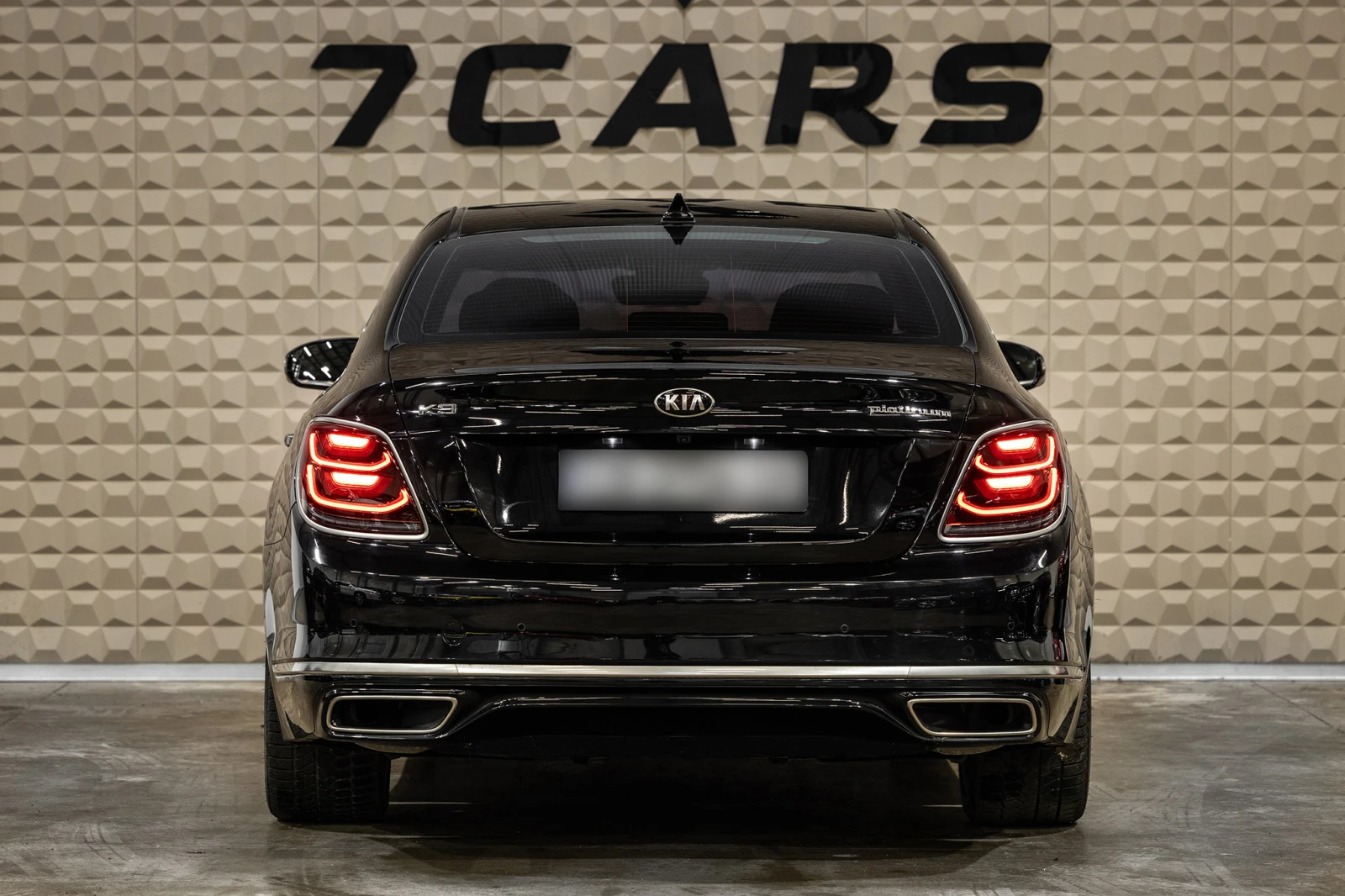 Kia K9 * Distronic* Head-Up* 360camera* Подгрев/обдухване, снимка 5 - Автомобили и джипове - 53785972