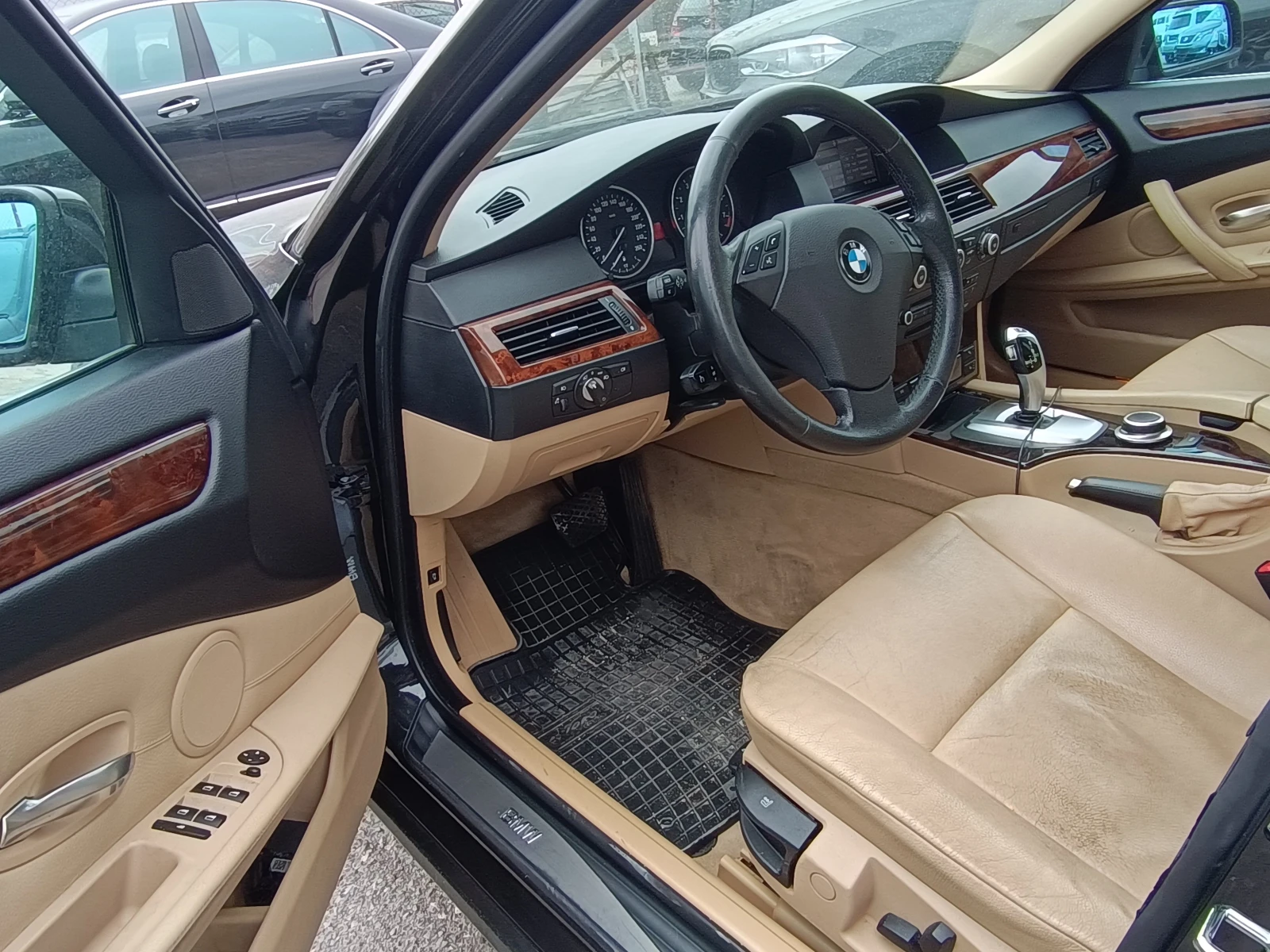 BMW 525 -218к.с.!!! ВСИЧКО ПЛАТЕНО !!!, снимка 5 - Автомобили и джипове - 53894676