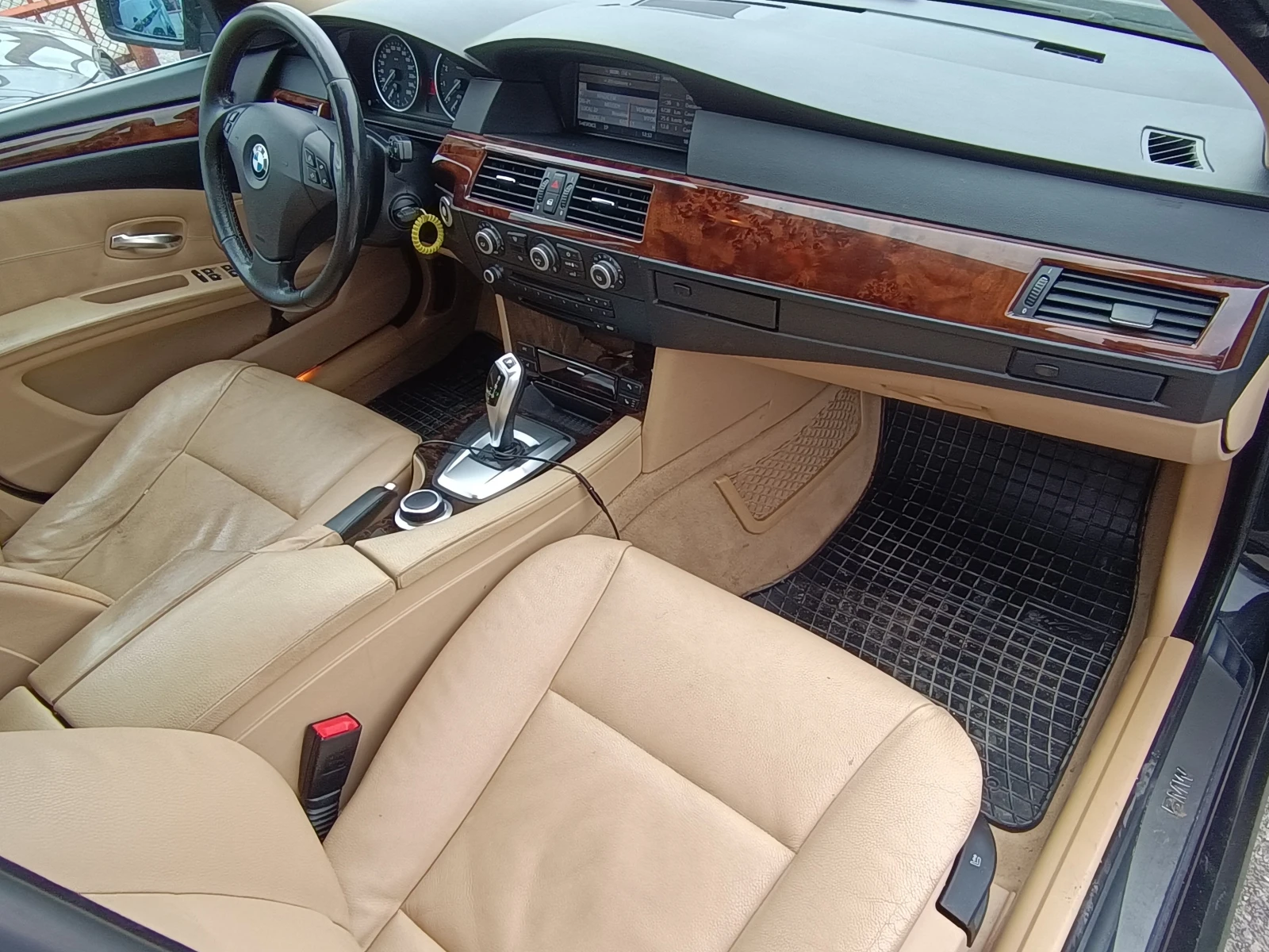 BMW 525 -218к.с.!!! ВСИЧКО ПЛАТЕНО !!!, снимка 15 - Автомобили и джипове - 53894676