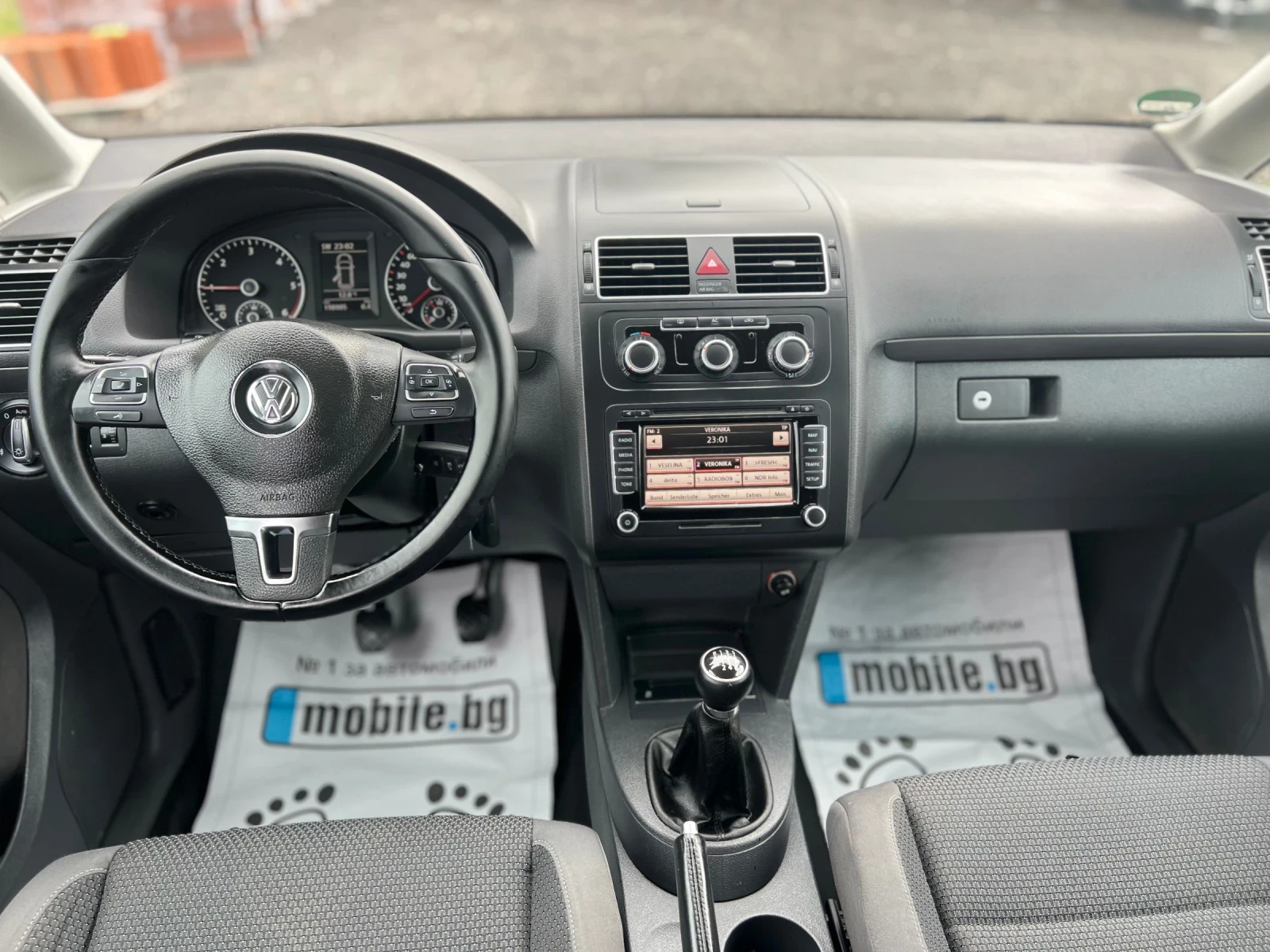 VW Touran 2000 TDi 140 kc, снимка 13 - Автомобили и джипове - 54058382