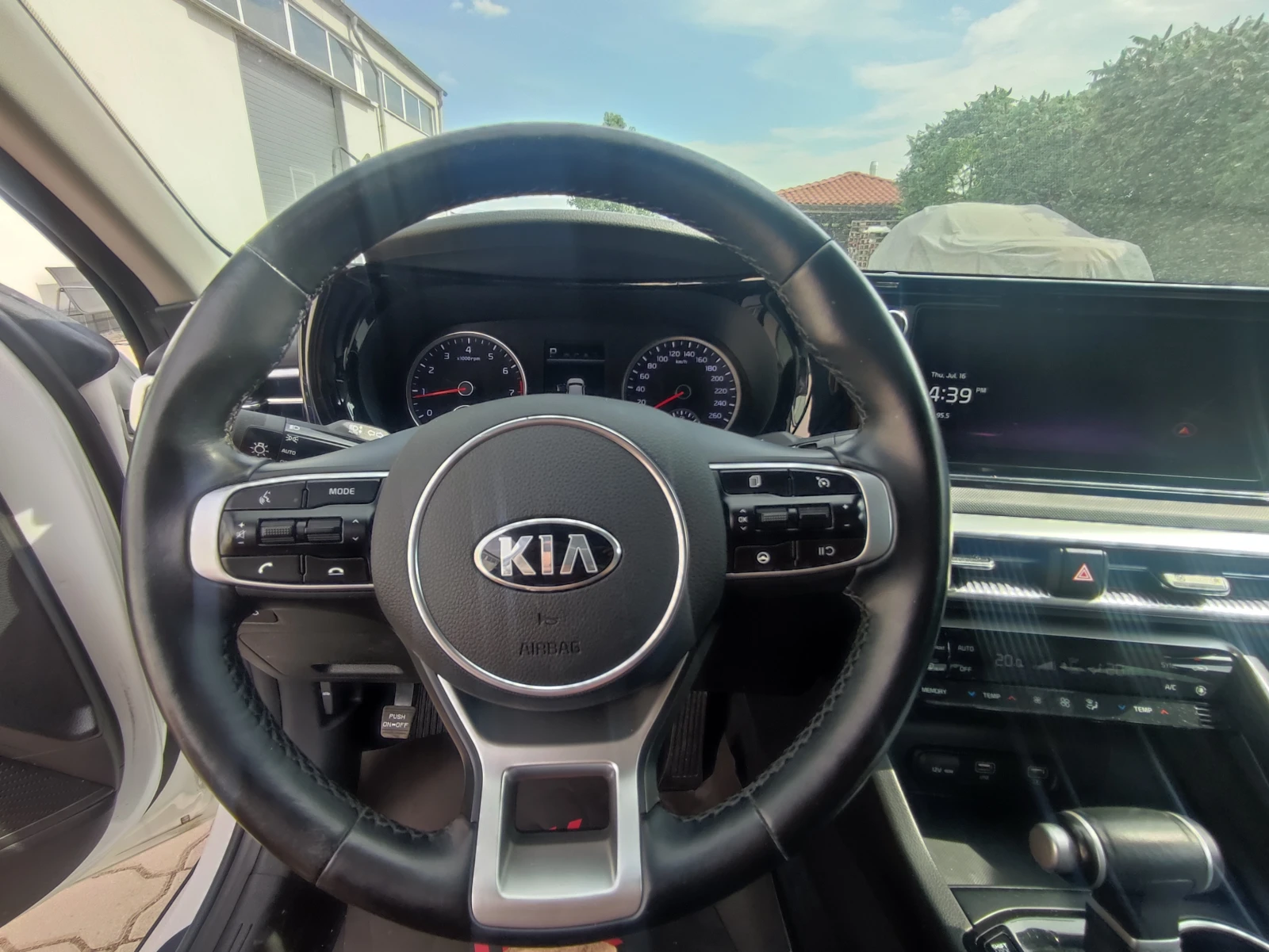 Kia K5 2.0 Lpi, снимка 7 - Автомобили и джипове - 55036519