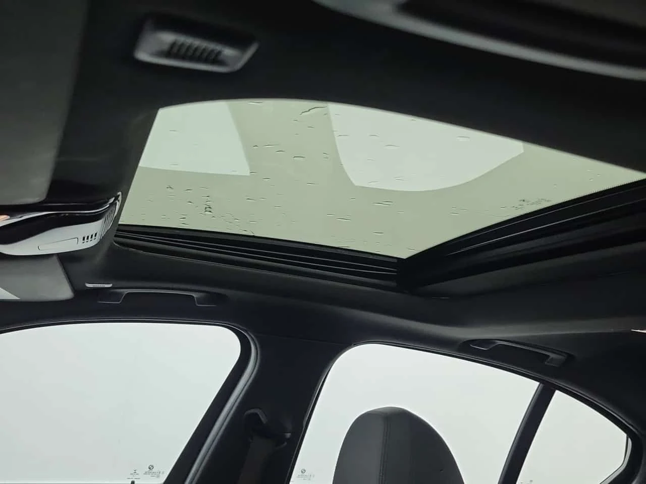 BMW 330 330I XDRIVE  CARFAX, снимка 13 - Автомобили и джипове - 54269994