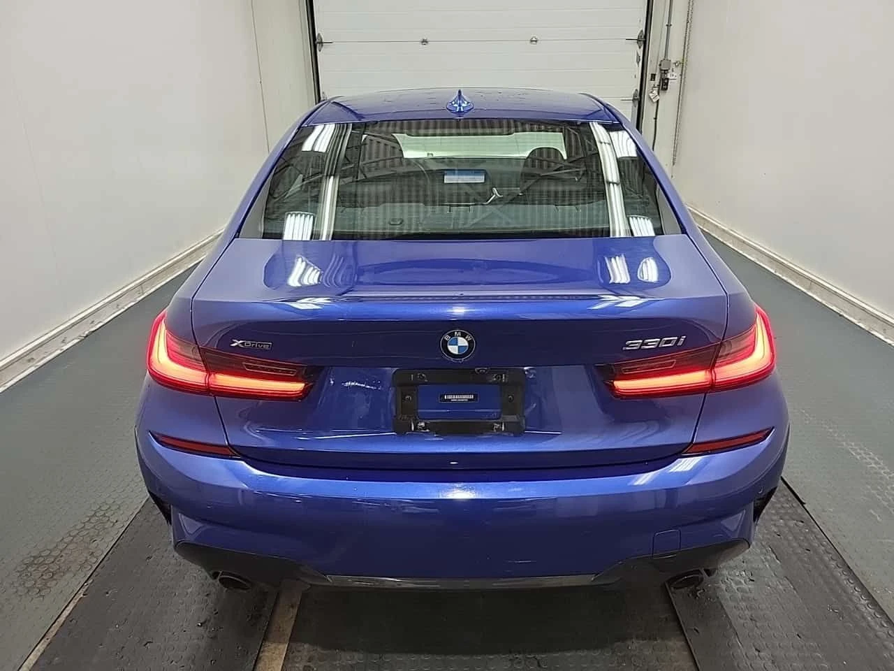 BMW 330 330I XDRIVE  CARFAX, снимка 17 - Автомобили и джипове - 54269994